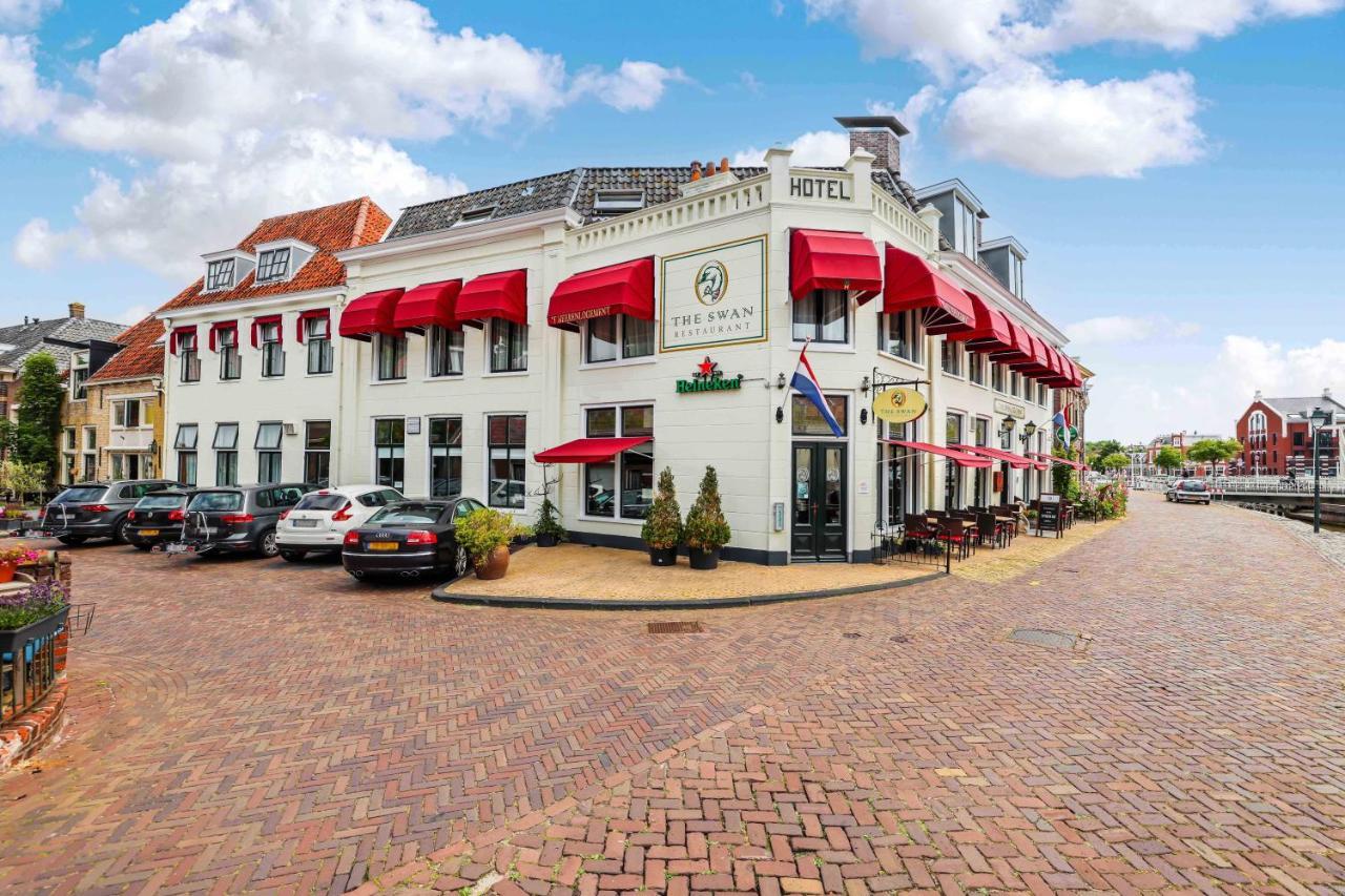 Hotel Restaurant 'T Heerenlogement ฮาร์ลิงเงน ภายนอก รูปภาพ